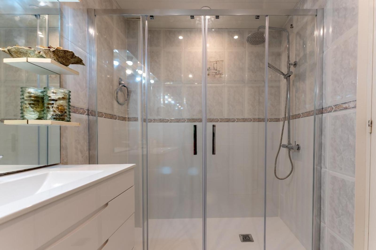 Apartamento Pau Picasso Con Terraza Tossa De Mar Eksteriør bilde